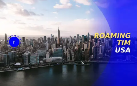 Skyline di New York con testo "ROAMING TIM USA". Un'avventura di roaming negli Stati Uniti.