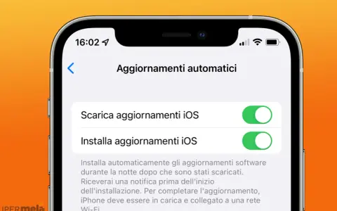 Schermata iPhone con opzioni per scaricare e installare automaticamente il nuovo aggiornamento iOS.