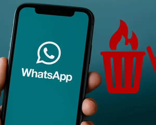 Schermo di uno smartphone con logo WhatsApp e icona di un cestino in fiamme. Guida su come svuotare il cestino del cellulare.