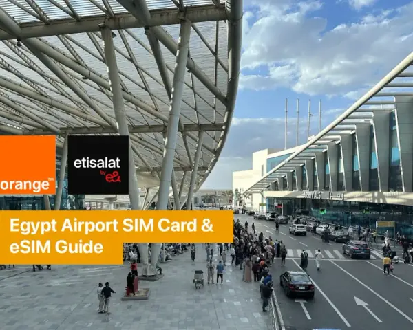 Ingresso aeroporto Egitto con loghi Orange ed Etisalat. Guida SIM/eSIM per chi viaggia in Egitto.