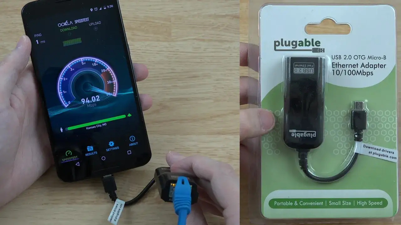 Smartphone collegato via tethering USB a un adattatore Ethernet Plugable per testare la velocit&agrave; di rete.